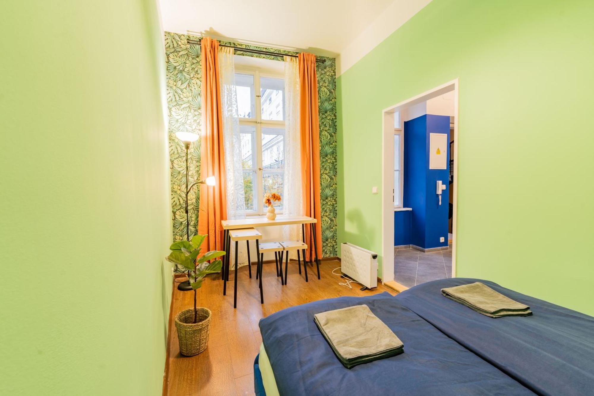 Stellar Female Hostel Prag Exteriör bild